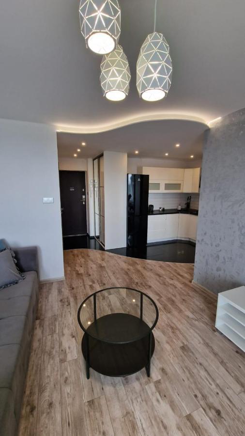 Luxury Silver By Marta Apartment